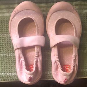Sweet pink LUV soft shoes size 25